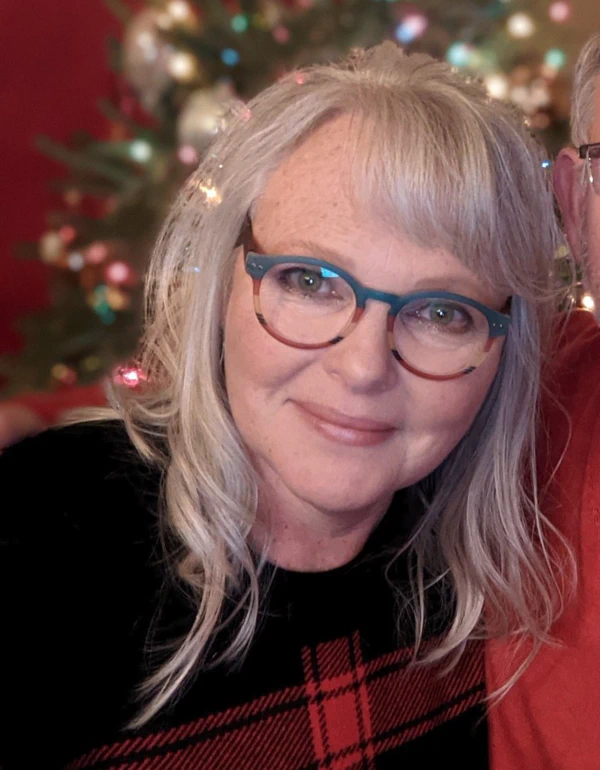 Dr. Liesa Smith